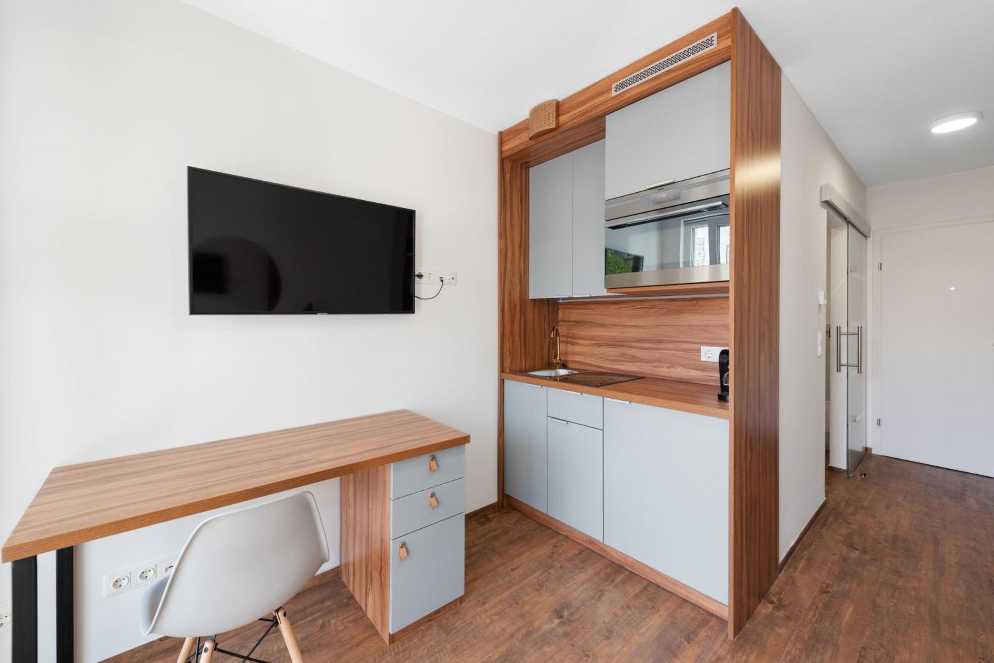 Schickes All-Inklusive Apartmentzimmer By Resida Asset Gmbh Brunn am Gebirge Esterno foto
